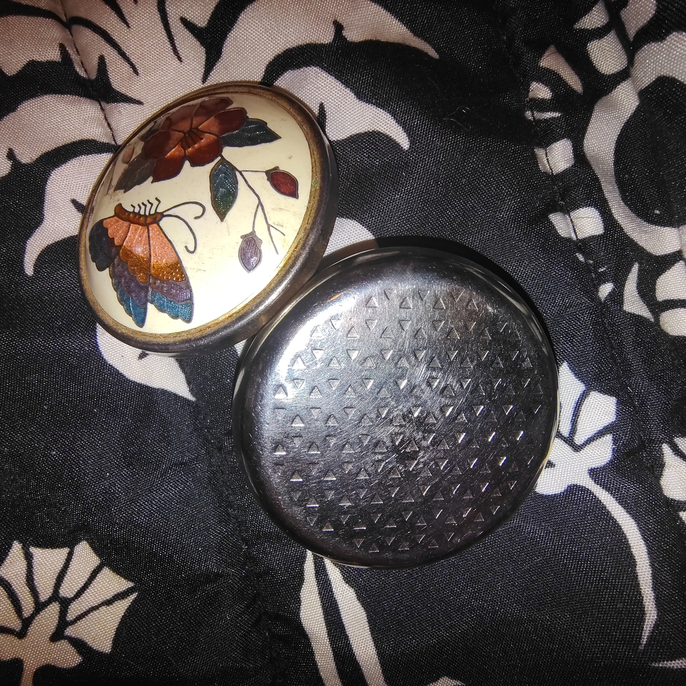 Floral and Butterfly Decorative Knobs